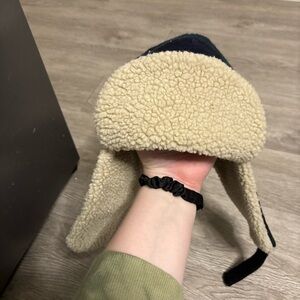 ⭐️ 5 For $25 Old Navy Vintage bomber hat (M/L)